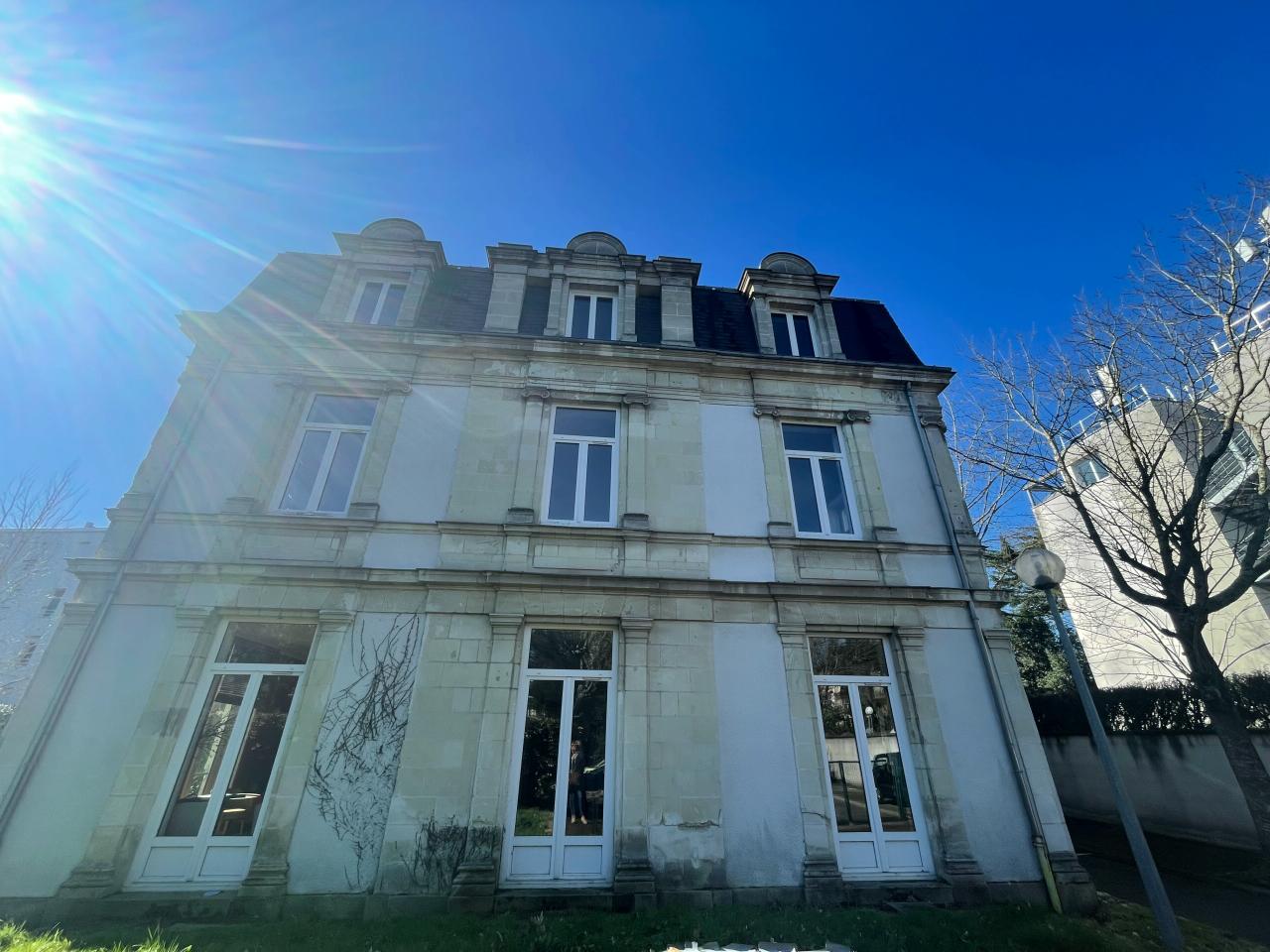 Bureau Nantes 542m² Vente bureau Nantes Loire-Atlantique OVBUR2530581 0